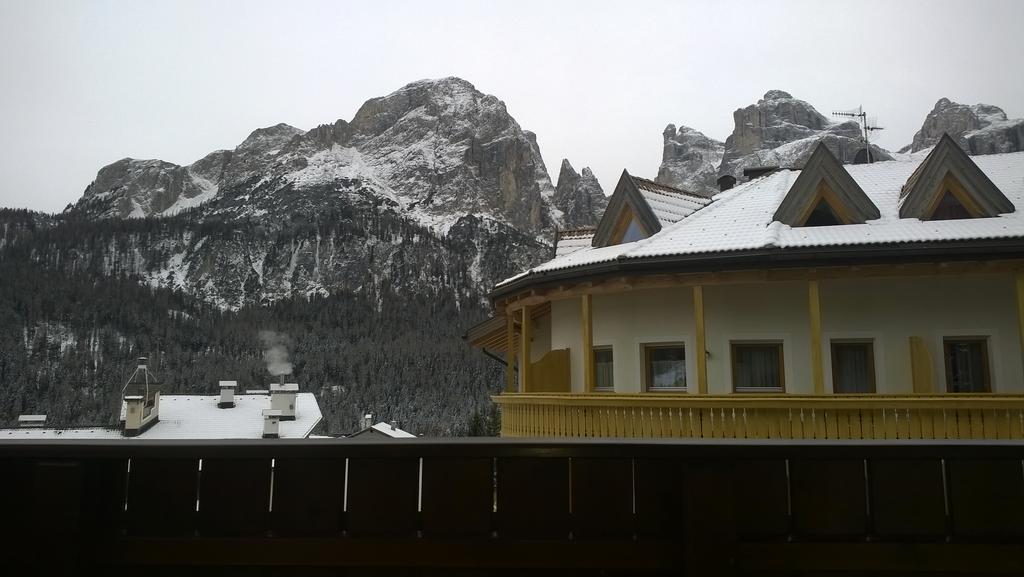 Supermountainski Colfosco Apartment Стая снимка